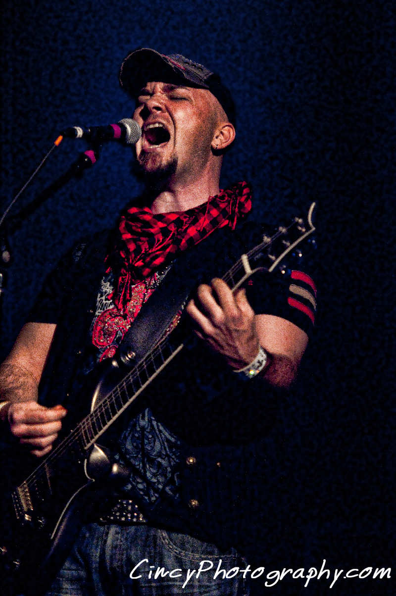 Cincinnati Concert Photos by Cincy Photography